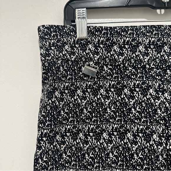 Black and‎ White Alex & Olivia pants - Picture 2 of 3
